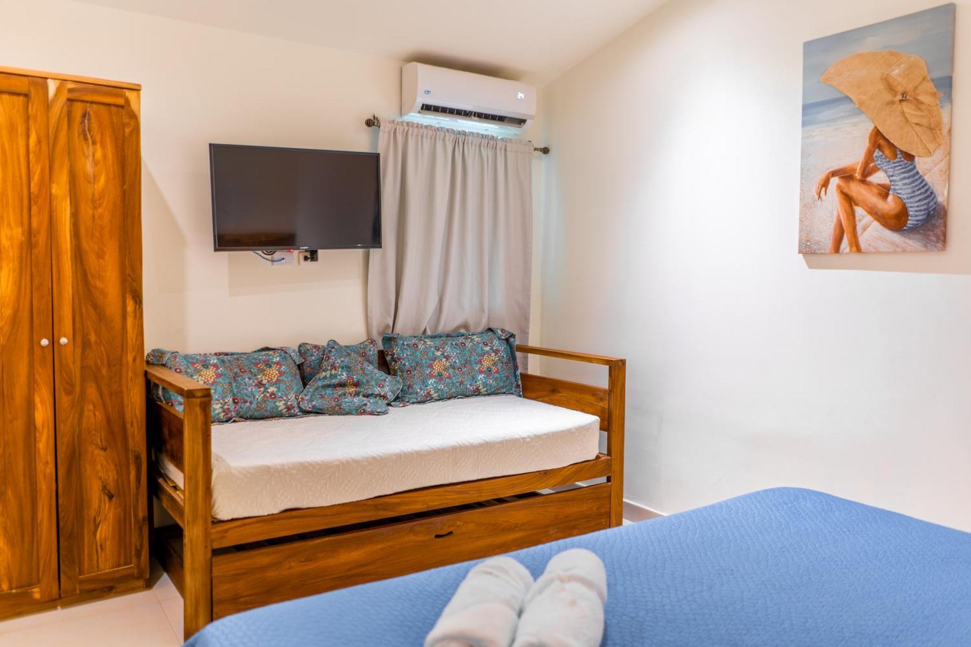 Banana Beach Bungalows Playa Santa Teresa  Екстер'єр фото