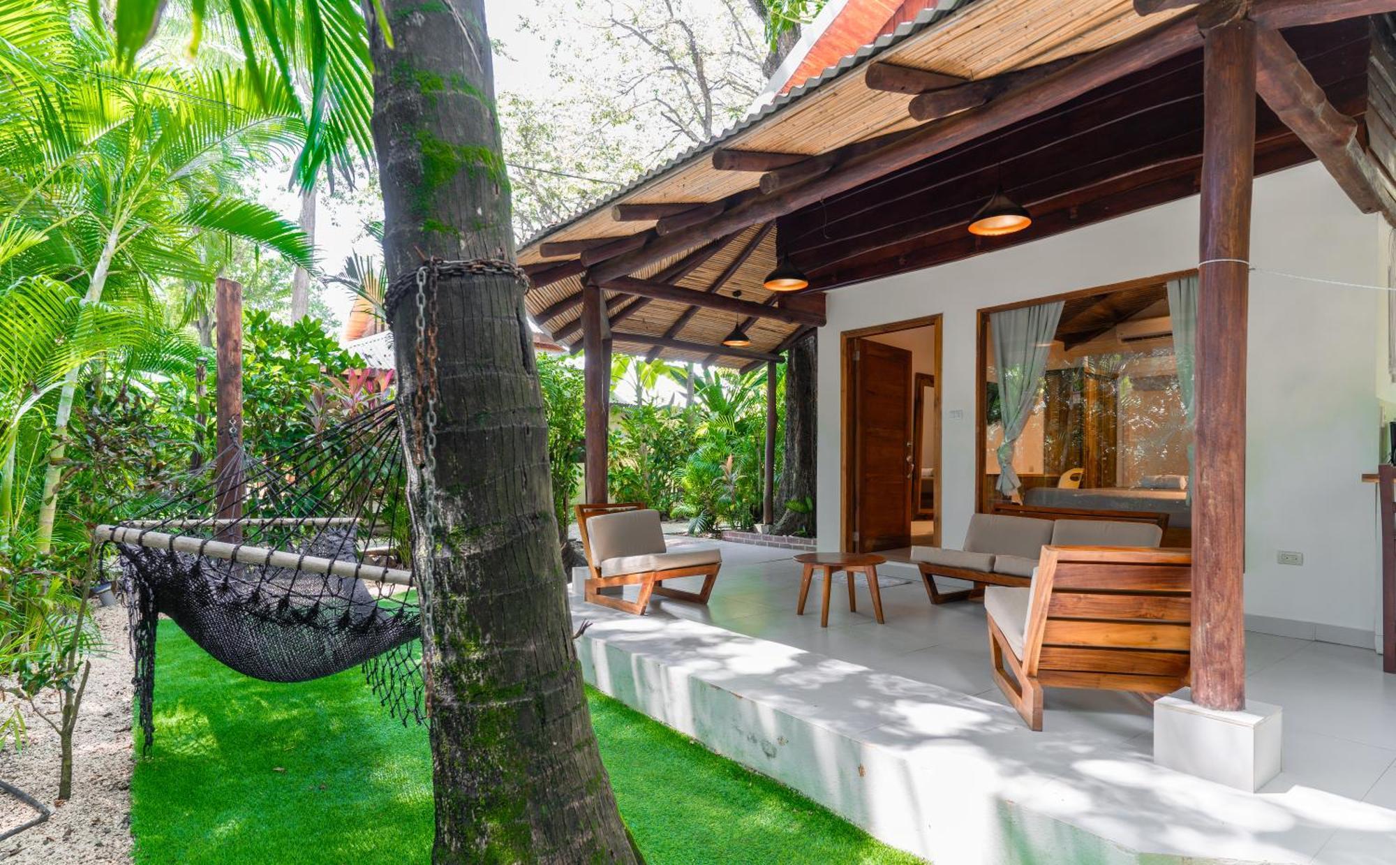 Banana Beach Bungalows Playa Santa Teresa  Екстер'єр фото